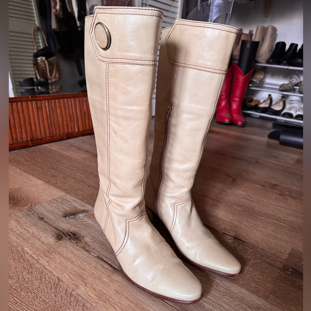 Vintage Veletto Tall Banana Yellow Kitten Heel Leather‎ Boots Y2K